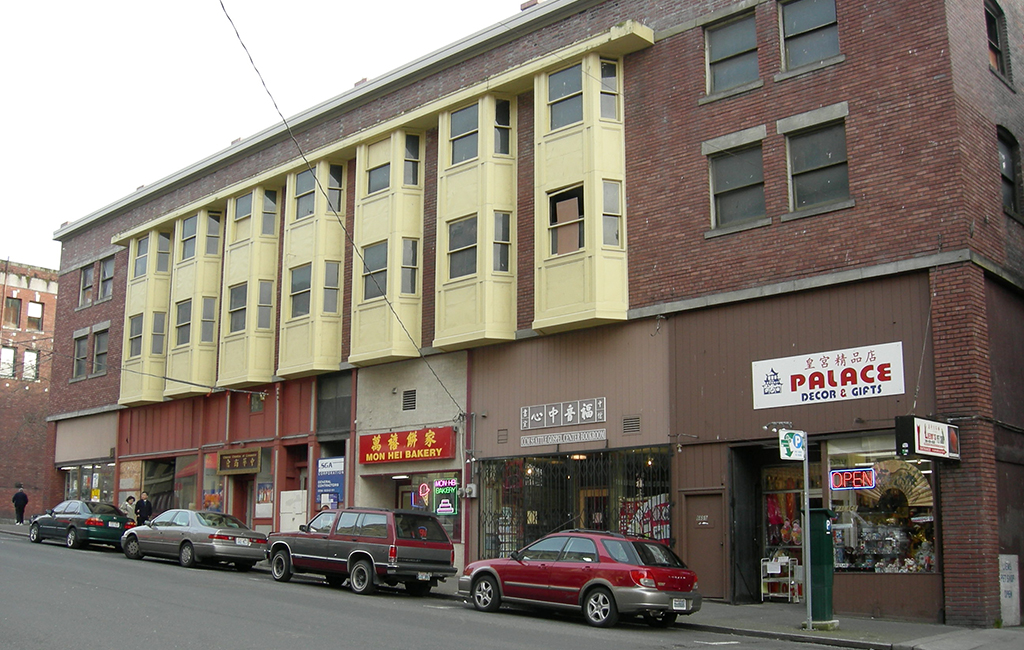 Louisa Hotel Building circa 2008