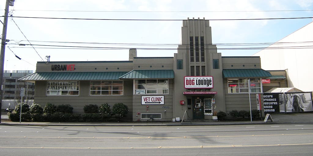 exterior of the concrete Art Deco building at 1405 Elliott Avenue